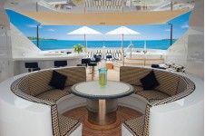 Yacht Mia Elise - Top Deck